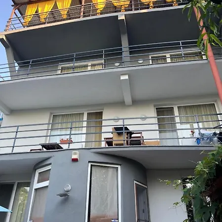 Casa Ama Guest house